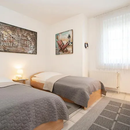 Haus Strandblick Meergefluester شقة كيلينهوسن