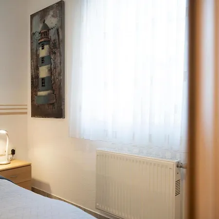 Haus Strandblick Meergefluester Apartament *