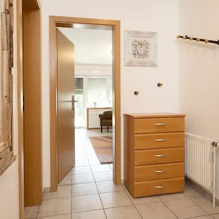 Haus Strandblick Meergefluester * كيلينهوسن